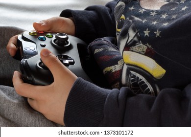 boy playing xbox