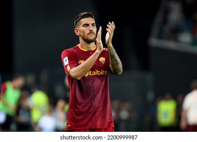 Udine, Italy, September 04, 2022, Roma's Lorenzo Pellegrini Greets Fans During Italian Soccer Serie A Match Udinese Calcio Vs AS Roma
