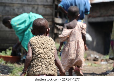 Uganda - June, 2022: The Batwa People In Uganda Are One Of The Oldest Surviving Indigenous Tribes In Africa. They Live High In The Mountain Forests, Straddling Several East African Countries.