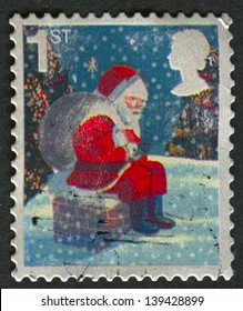 UK - CIRCA 2006: A Stamp Printed In UK Shows Image Of The Father Christmas On Chimney, Circa 2006.