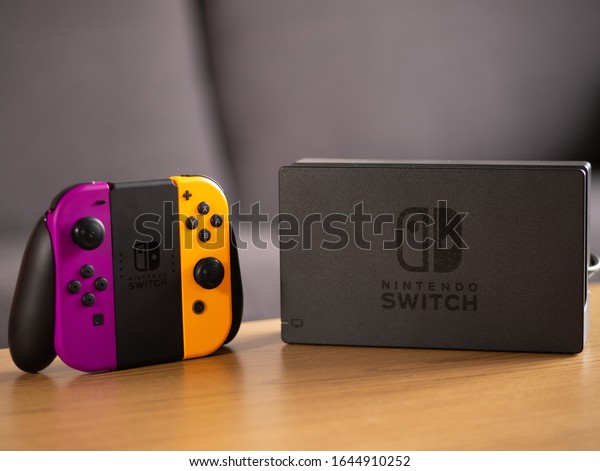 nintendo switch stock uk