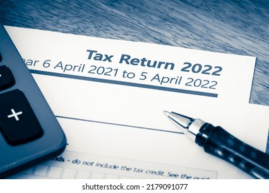 UK HMRC Self Assessment Income Tax Return Form 2022