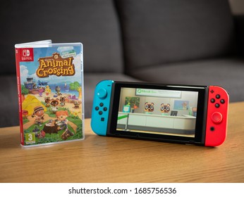 UK, March 2020: Nintendo Switch Animal Crossing New Horizons Game Opener On Screen