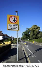 Uk Road Traffic Sign Give Way Stock Photo 468787775 | Shutterstock