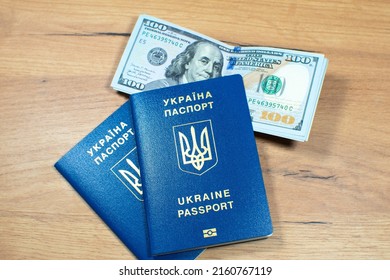 2,642 Ukrainian biometric passport Images, Stock Photos & Vectors ...