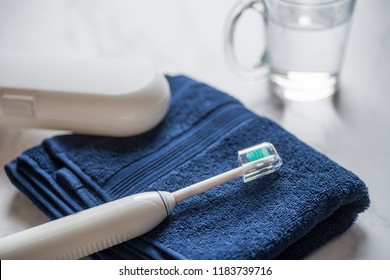 Ultrasonic vibration toothbrush