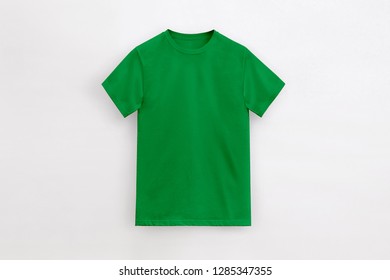 Un-branded Royal kelly green t-shirt man Stock Photo