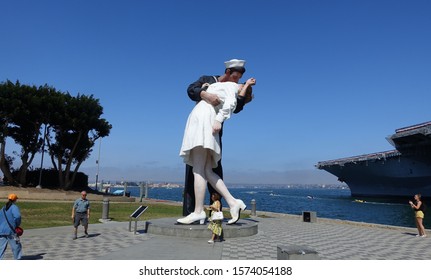 Unconditional Surrender Statue San Diego California Stock Photo ...