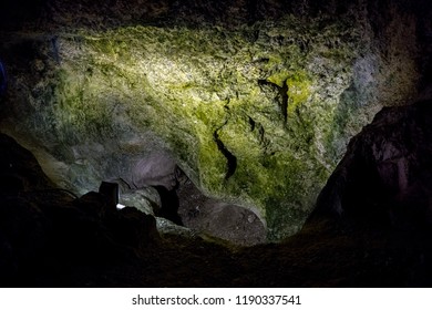 Underground Quarry Zedekiah's Cave, Solomon's Quarries