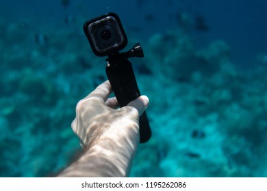 1,753 Underwater action camera Images, Stock Photos & Vectors ...