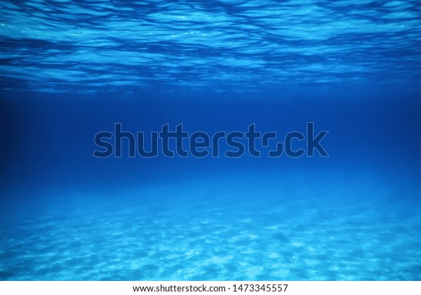 砂色の海底の水中背景に水中青の海 の写真素材 今すぐ編集