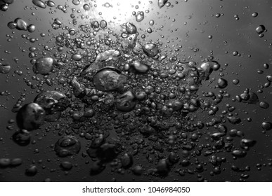 Underwater bubbles diving