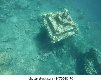 The Underwater Ruins Of The Sunken City Of Atlantis. Treasure Of Temple Or Pyramids Building From Ancient Hindu And Roman Civilizations Lost Under The Sea