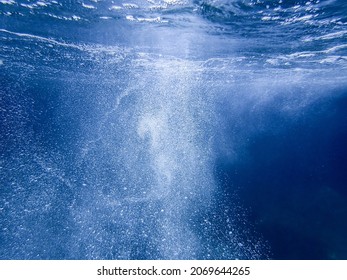 Underwater Sea Bubbles, Bubble Wave Under The Ocean, Blue Sea Water Bubble, Real Picture Suitable For Background