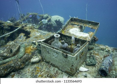 Underwater Treasure Box