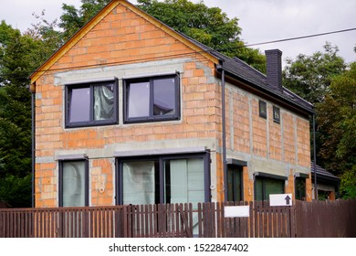 Red Brick Cottage Images Stock Photos Vectors Shutterstock