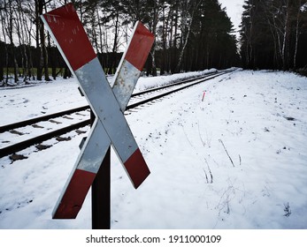 Unguarded Railway Crossing Images Stock Photos Vectors Shutterstock