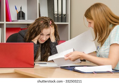 Unhappy With The Client Proves His Innocence Office Worker