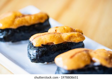 Uni Sushi In White Plate. Sea Urchin(uni Sashimi) ,Japanese Food.