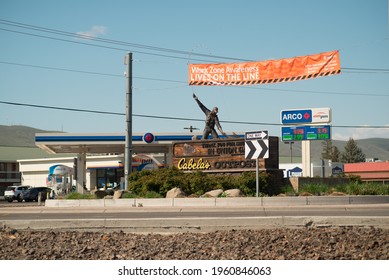 Union Gap, Washington, USA , April 22, 221; Warning Sign For Work Zone Ahead Awareness Lives On The Line In Union Gap Washington Yakima County For Main Street Contruction 2021