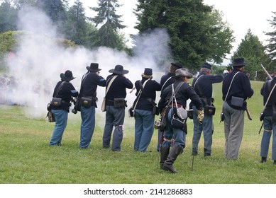 2,880 Volley fire Images, Stock Photos & Vectors | Shutterstock