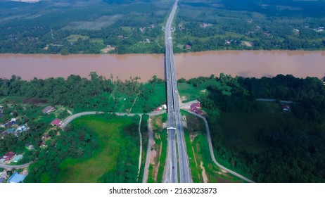 Unique Rnr Temerloh Bridge Pahang Malaysia Stock Photo 2163023873 ...