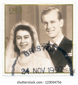 UNITED KINGDOM - CIRCA 1997: A Stamp Printed In United Kingdom Shows Queen Elizabeth II, Prince Philip, 50th Wedding Anniv., Circa 1997