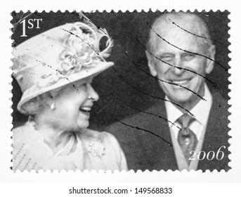 UNITED KINGDOM - CIRCA 2006: Queen Elizabeth II And The Duke Of Edinburgh Prince Philip Leave St Pauls Cathedral, The Diamond Wedding Anniversary (1947-2007), Circa 2006