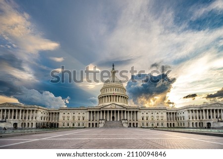 United States Capitol Building Dramatic Sky 商業照片 © 