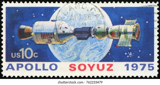 UNITED STATES - CIRCA 1975: A Stamp Printed In USA Shows Space Satellite, Apollo Soyuz, Circa 1975