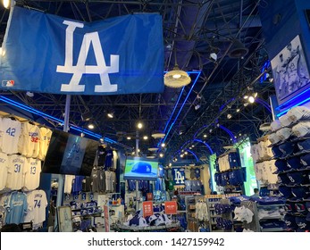 la dodgers store in los angeles