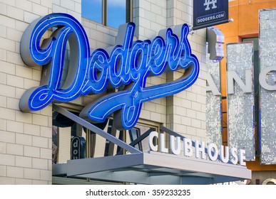 UNIVERSAL CITY, CA/USA DECEMBER 22, 2015: Los Angeles Dodgers Clubhouse Retail Store Entrance And Sign.