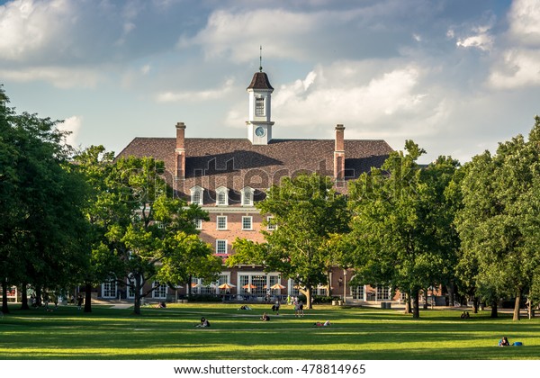 University Illinois Urbana Champaign Uiuc Illini Stock Photo (Edit Now ...