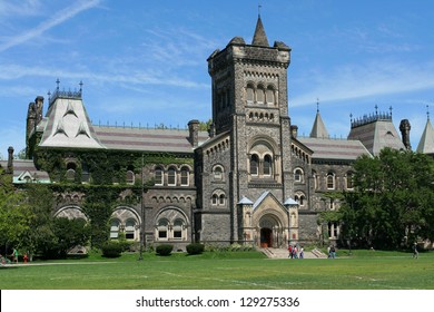 University Toronto College Building Stock Photo 129275336 | Shutterstock