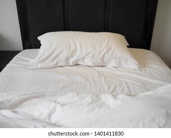 Used Duvets Images Stock Photos Vectors Shutterstock