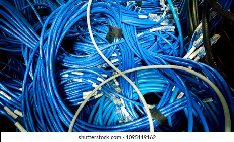 521,080 Blue Cable Images, Stock Photos & Vectors | Shutterstock