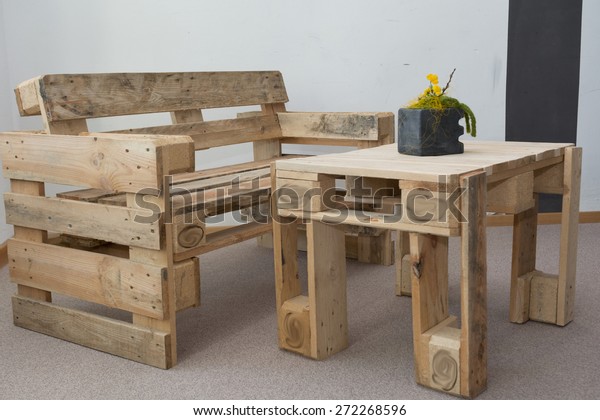 Welp Upcycling meubels van pallets​: stockfoto (nu bewerken) 272268596 XT-13