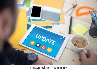 UPDATE CONCEPT ON TABLET PC SCREEN