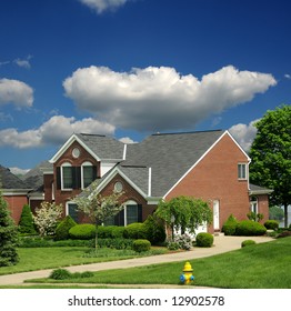 Upscale Brick Home In Kentucky Overlooking The Ohio River