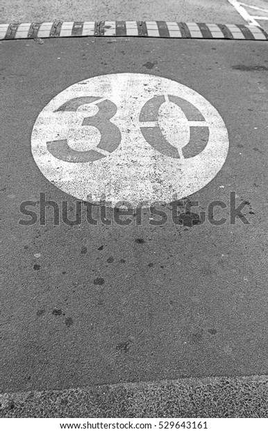 Urban road sign speed\
limit, vehicle