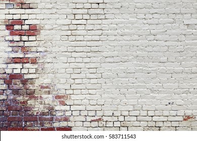 Urban Vintage Red White Brick Wall With Broken Plaster Background. Graffiti Art Empty Texture. Modern Vintage Style Backdrop. Abstract Street Art Pattern. Textured White Red Solid Wallpaper.