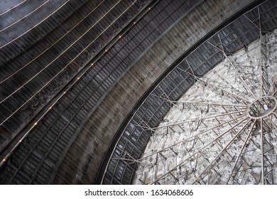 Urbex, Urban Explore, Old Abandoned Cooling Tower.