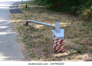 Urmitz, Germany - 08 22 2022: Fallen Lamp Post At A Station