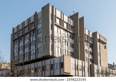 The Urology Clinic is a authentically preserved example of distinctive Czech brutalism in Prague. The facades have been preserved intact in their original state, including the windows.