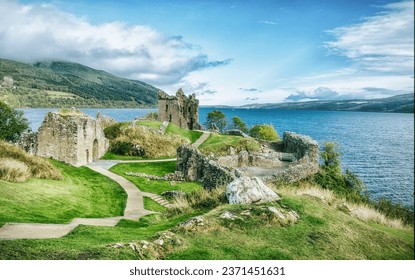 Urquhart Castle is a ruined castle on Loch Ness in the Scottish Highlands. The castle is located 21 kilometers southwest of Inverness and 2 kilometers east of the village of Drumnadrochit.
 - Powered by Shutterstock