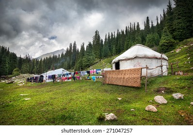 Urta Nomadic House In The Mountains Of Kyrgyzstan, Central Asia