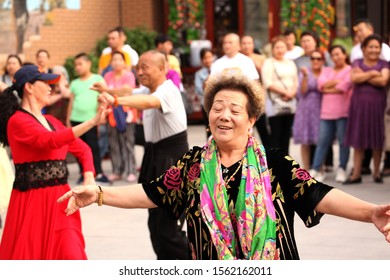 12,307 Square dancers Images, Stock Photos & Vectors | Shutterstock