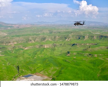 US Army Helicopter Flying Over Iraq