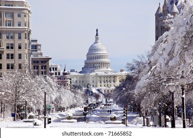 US Capital Pennsylvania Avenue After The Snow Washington DC Traffic Lights