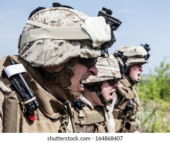 1,642 Shouting Soldier Images, Stock Photos & Vectors | Shutterstock